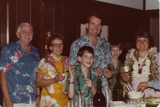 1982-Pat in Hawaii