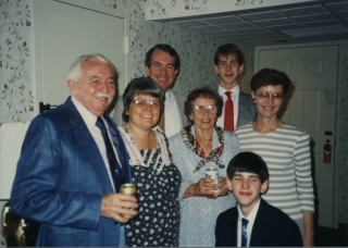 1988-Pat at parents 50th